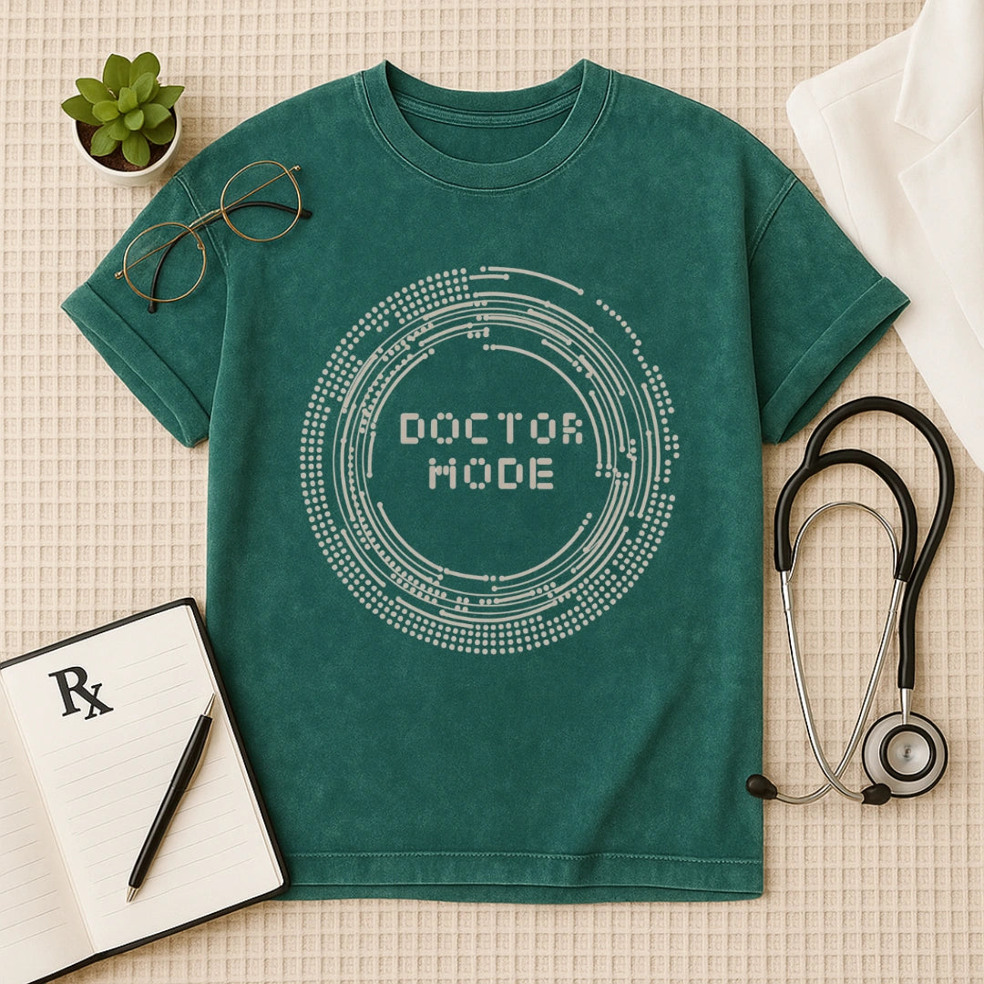 Doctor Mode Oversized Acid Wash Graphic T-shirt