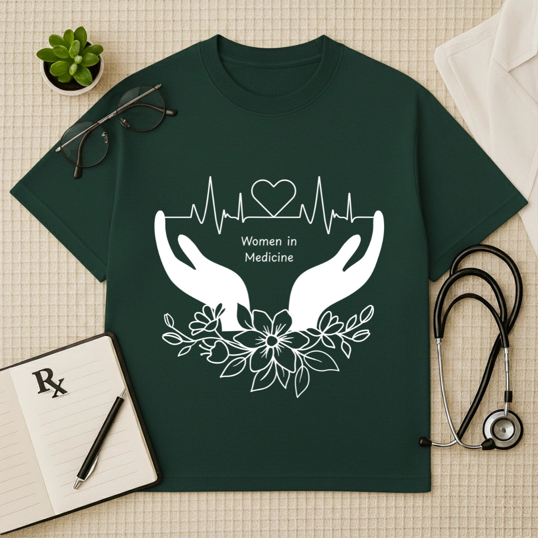 Women in Medicine Doctor Graphic Oversized T-Shirt